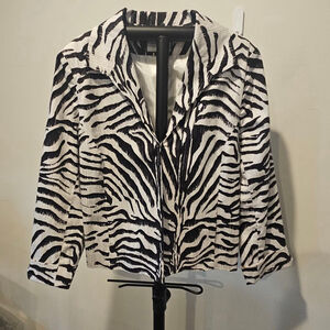 Women's Chaus Blazer Size 12 White and Black Zebra Print